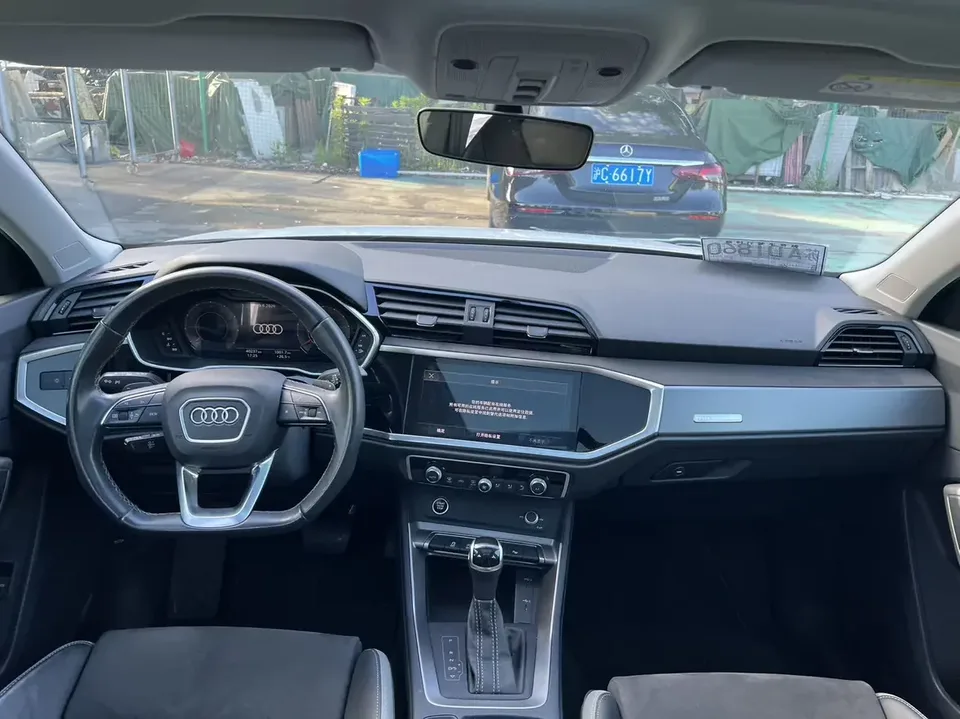 Audi Q3 Audi Q3 2022 35 TFSI Stylish Dynamic 2022 — thumbnail 3