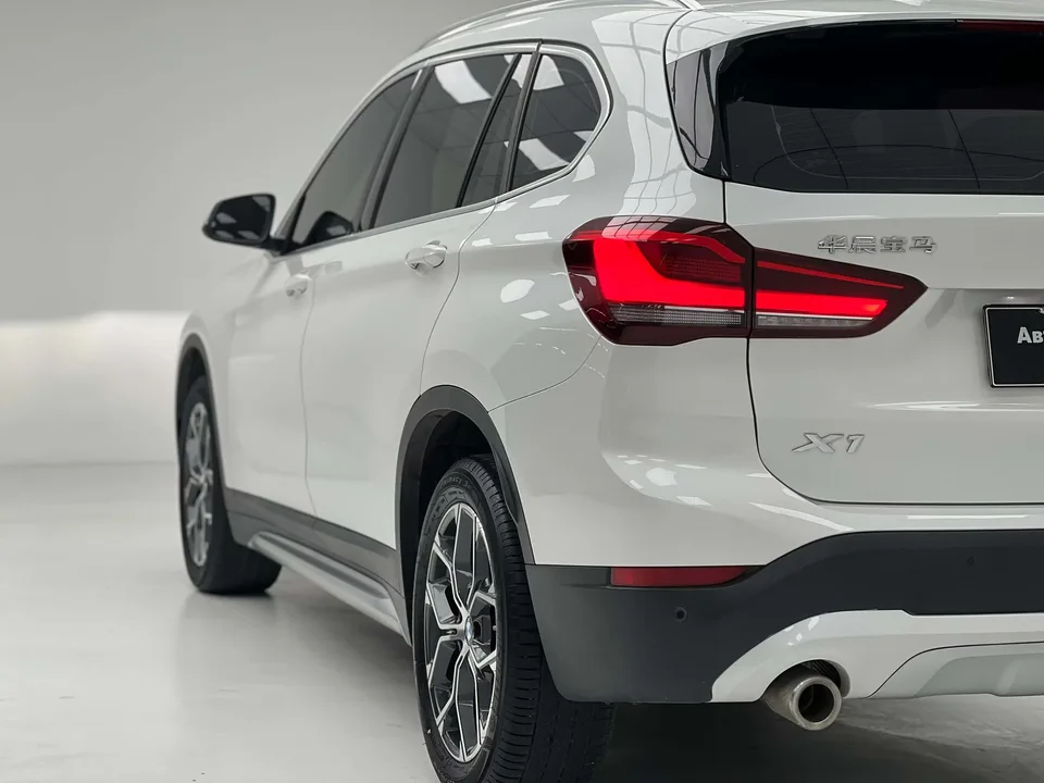 BMW X1 BMW X1 2022 sDrive20Li Premium 2022 — thumbnail 3