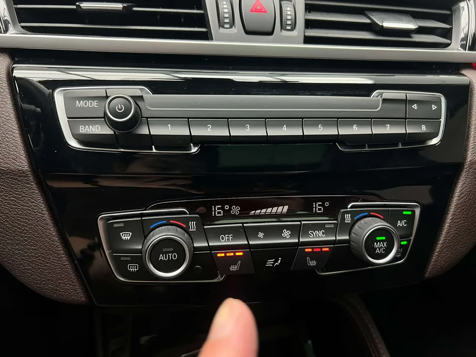 BMW X1 BMW X1 2022 sDrive20Li Premium 2022 — thumbnail 4
