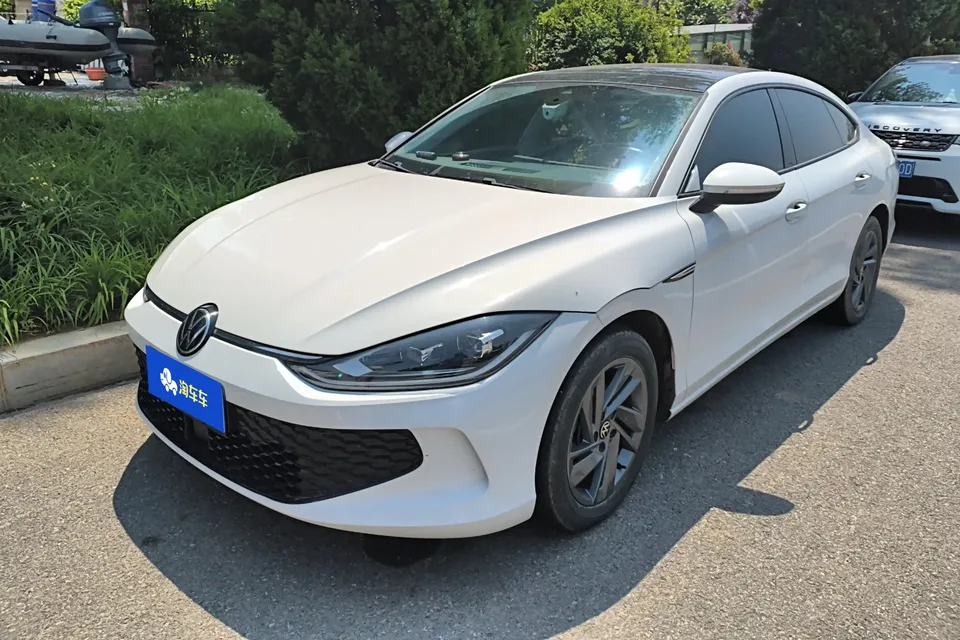 Volkswagen Lamando Lingdu 2022 Lingdu L 280TSI DSG Hot Edition 2023 — фото 1, купить с доставкой в Москву