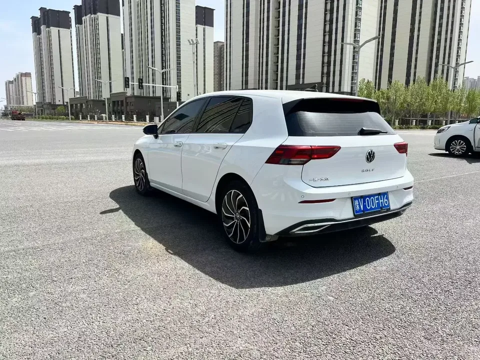 Volkswagen Golf golf 2021 200TSI DSG 2022 — thumbnail 4
