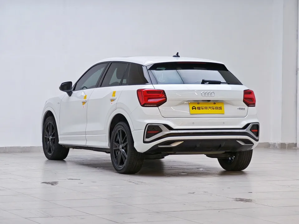 Audi Q2L Audi Q2L 2022 35 TFSI Progressive Dynamic 2022 — thumbnail 2