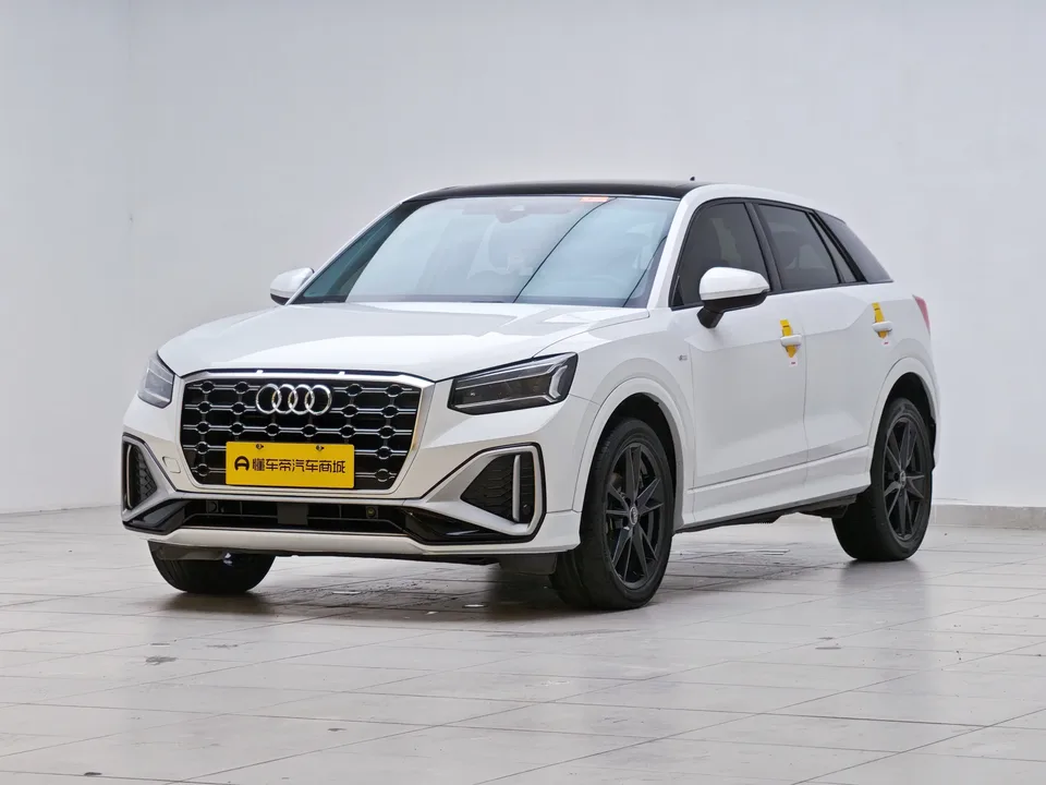 Audi Q2L Audi Q2L 2022 35 TFSI Progressive Dynamic 2022 — photo 1, buy with delivery to Moscow