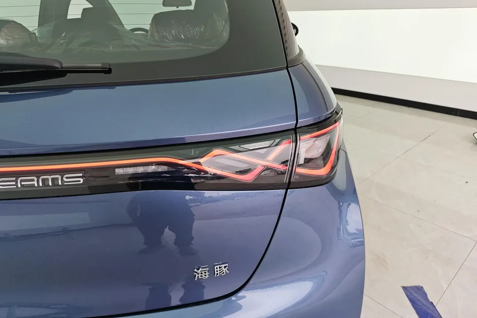 BYD Dolphin dolphin 2025 420KM Free Edition 2026 — thumbnail 2