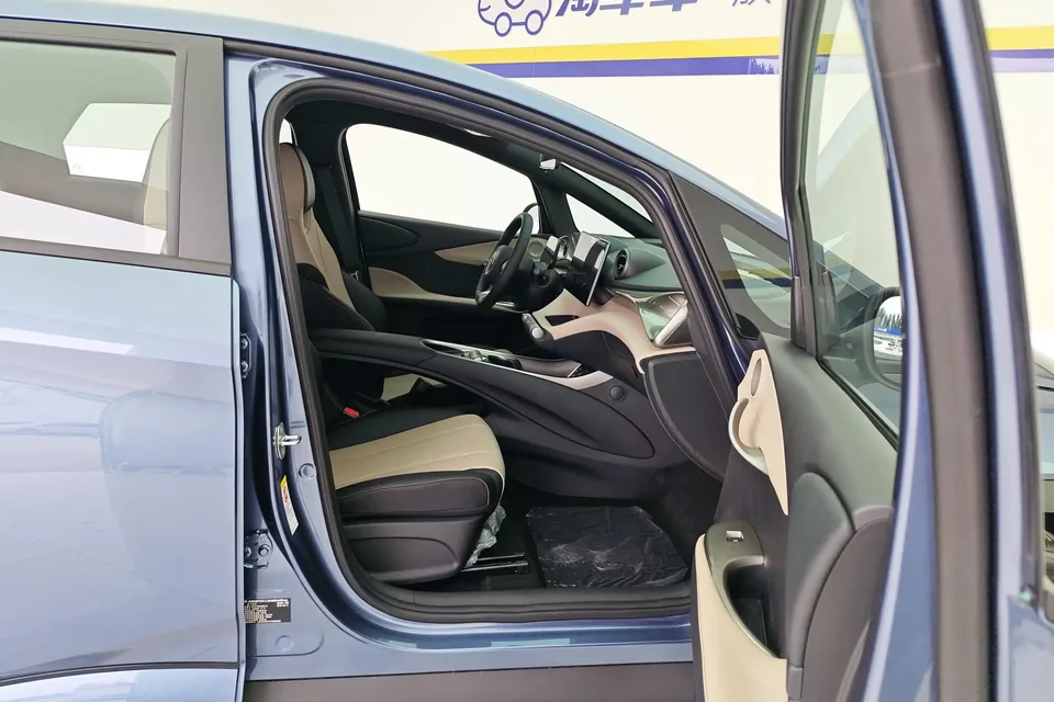 BYD Dolphin dolphin 2025 420KM Free Edition 2026 — thumbnail 5
