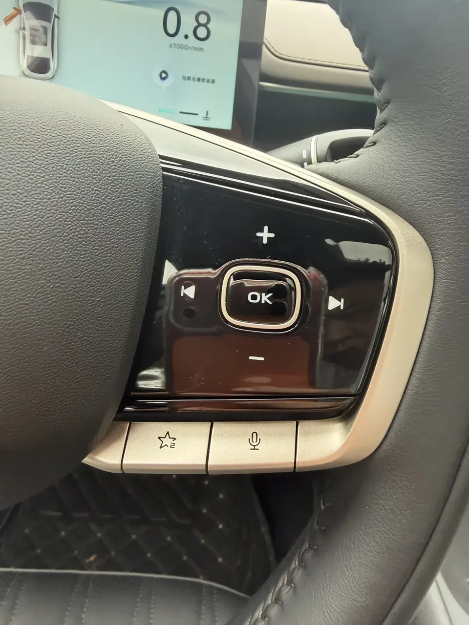 Changan Escape Escape 2026 Fourth-generation 1.5T DCT 500Bar Smart Edition 2025 — thumbnail 4