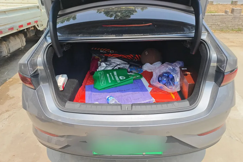 BYD Qin PLUS DM Qin PLUS DM 2025 DM-i 55KM Intelligent Driving Edition Leading Edition 2025 — thumbnail 5