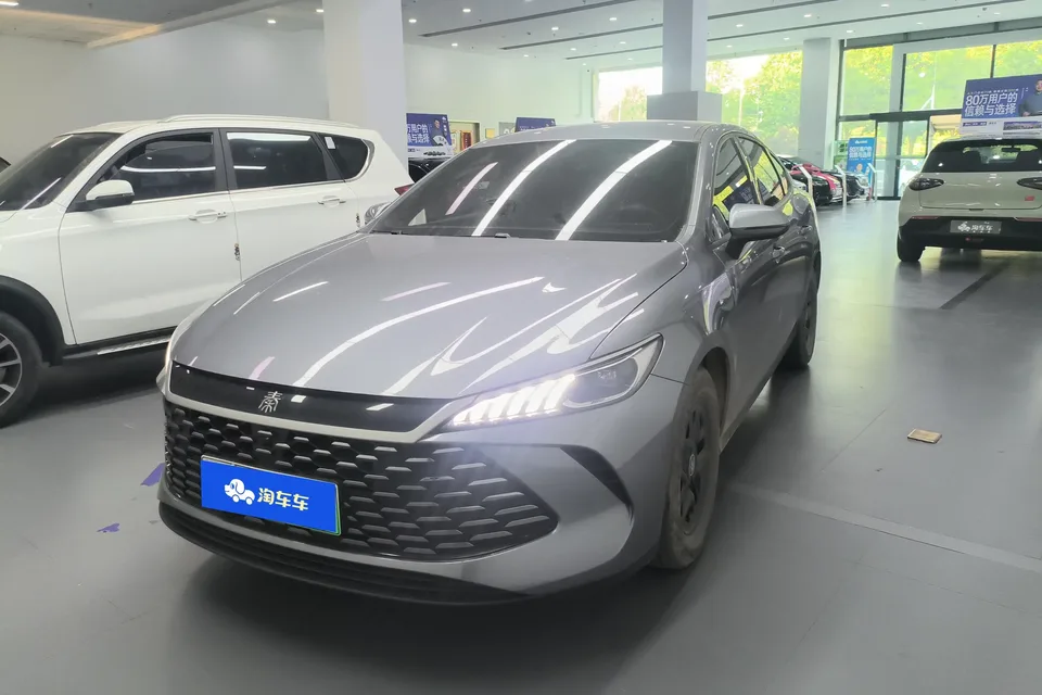 BYD Qin PLUS DM Qin PLUS DM 2025 DM-i 55KM Intelligent Driving Edition Leading Edition 2025 — photo 1, buy with delivery to Moscow