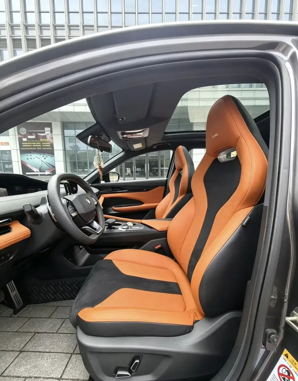 Changan UNI-V Changan UNI-V 2023 1.5T Sports Edition 2023 — thumbnail 5