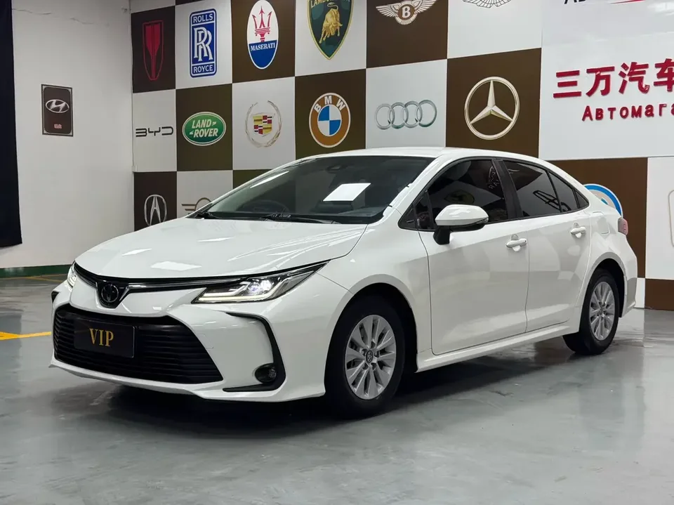 Toyota Corolla Corolla 2022 1.5L CVT Pioneer Edition 2023 — photo 1, buy with delivery to Moscow