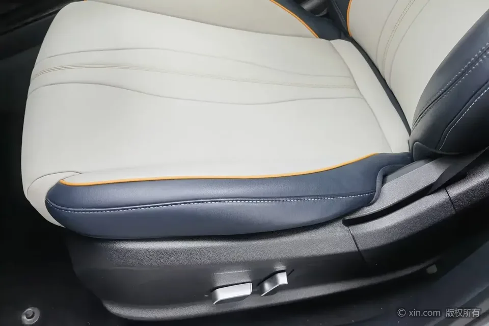 BYD Song PLUS DM Song PLUS DM 2024 DM-i Honor Edition 110KM Flagship 2024 — thumbnail 5
