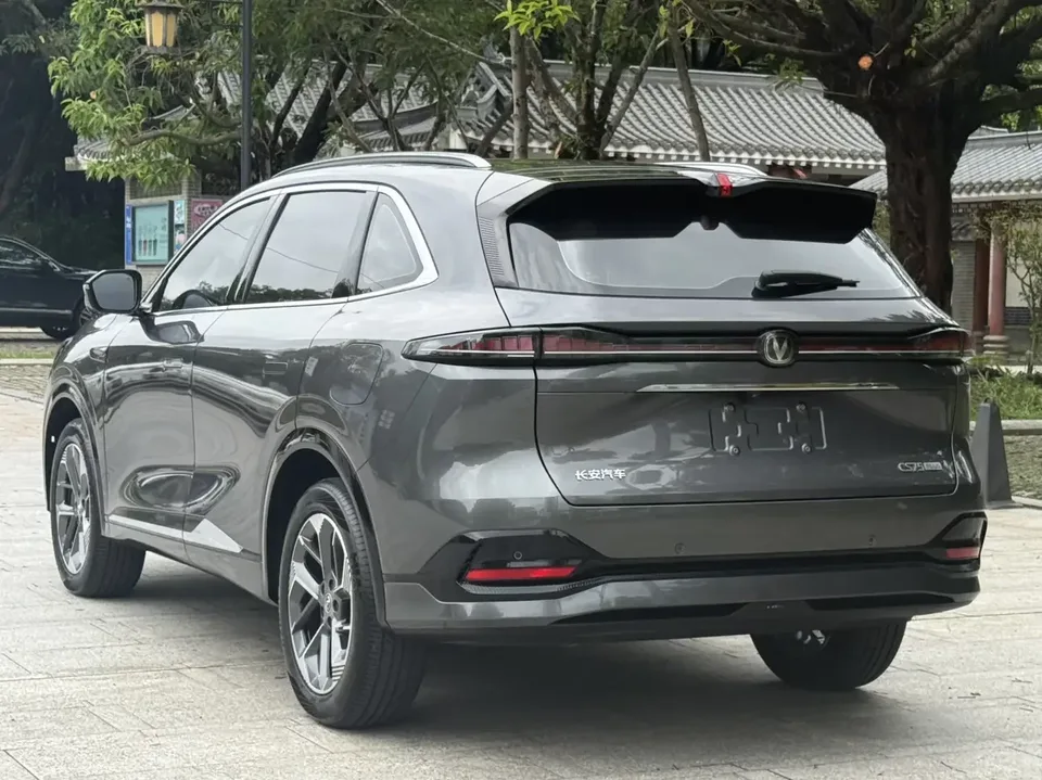 Changan CS75PLUS Changan CS75 PLUS 2025 The fourth generation 1.5T New Blue Whale Smart Premium 2024 — миниатюра 2