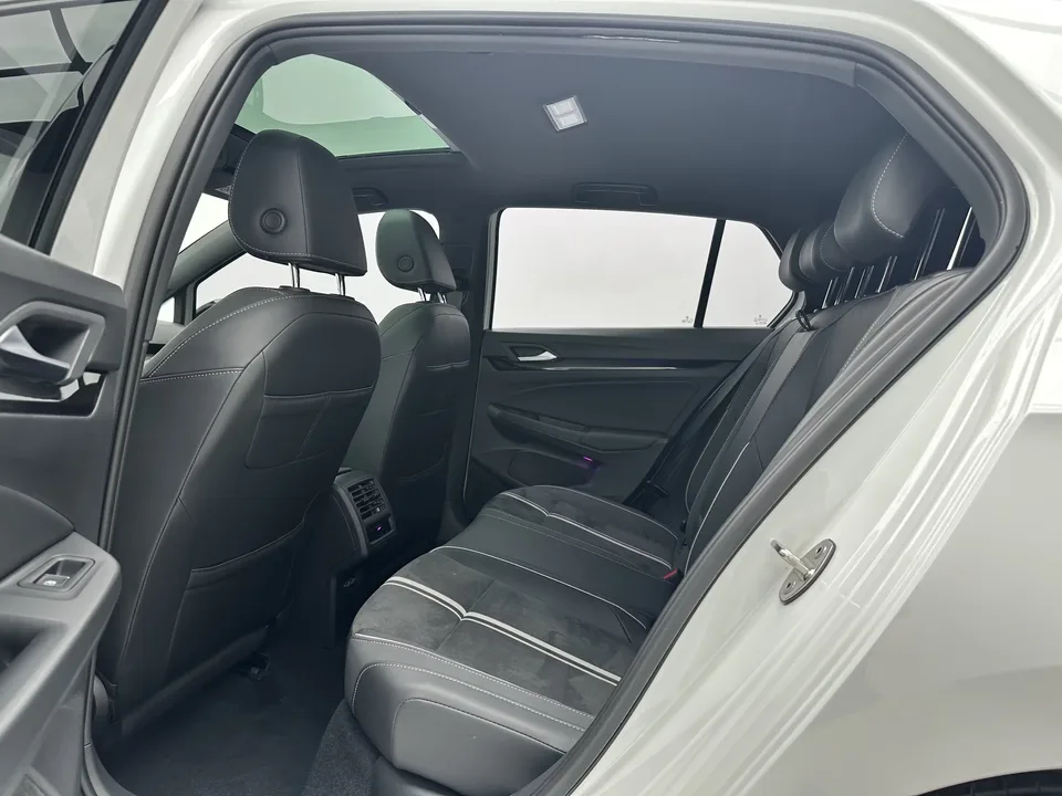Volkswagen Golf golf 2022 280TSI DSG R-Line 2022 — thumbnail 5