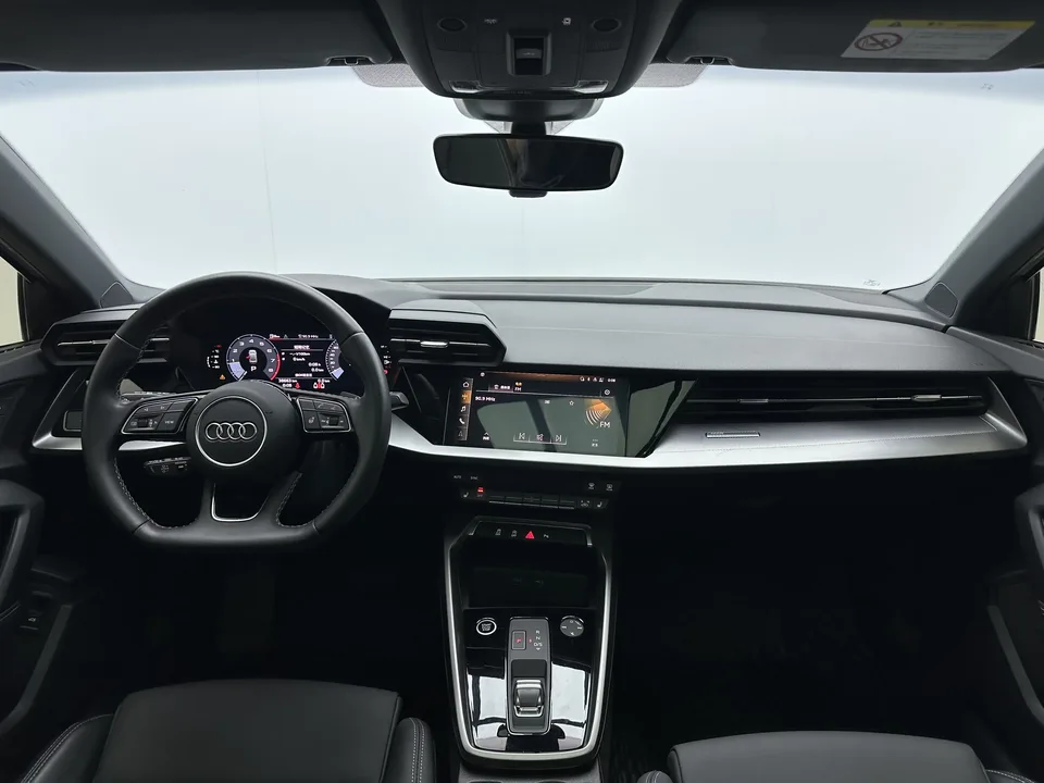 Audi A3 Audi A3 2022 A3L Limousine 35 TFSI Stylish Sports 2023 — thumbnail 4