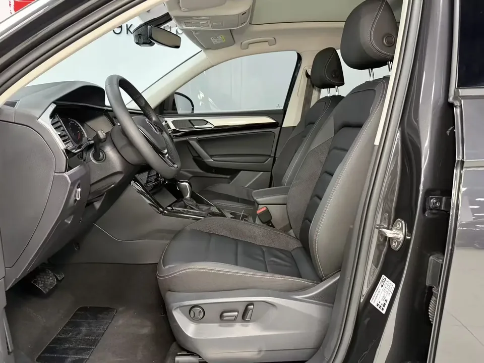 Volkswagen Tayron Tanyue 2022 280TSI 2WD Luxury Smart Edition 2022 — миниатюра 5