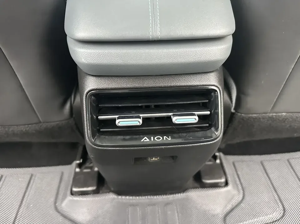 AION Y AION Y 2023 Plus 510 Smart Edition 2023 — thumbnail 4