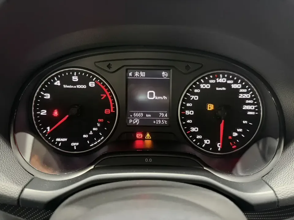 Audi Q2L Audi Q2L 2022 35 TFSI Stylish Dynamic 2023 — thumbnail 3