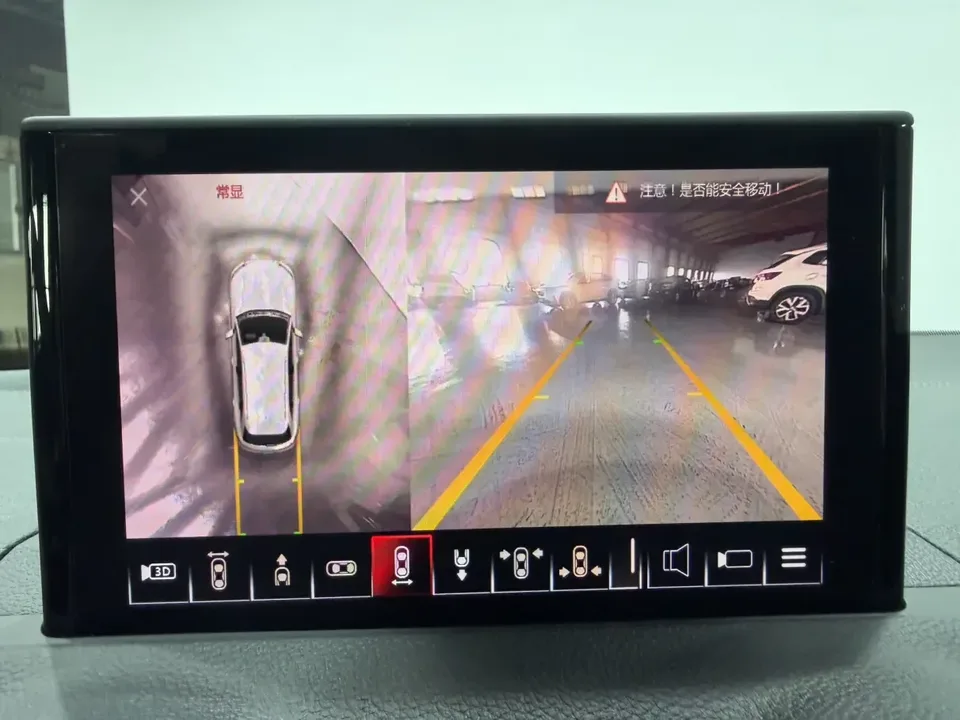 Audi Q2L Audi Q2L 2022 35 TFSI Stylish Dynamic 2023 — thumbnail 5