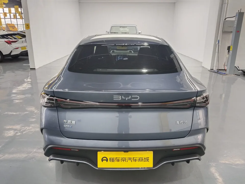 BYD Seal 06DM Seal 06DM 2024 DM-i 120KM Premium 2024 — thumbnail 2