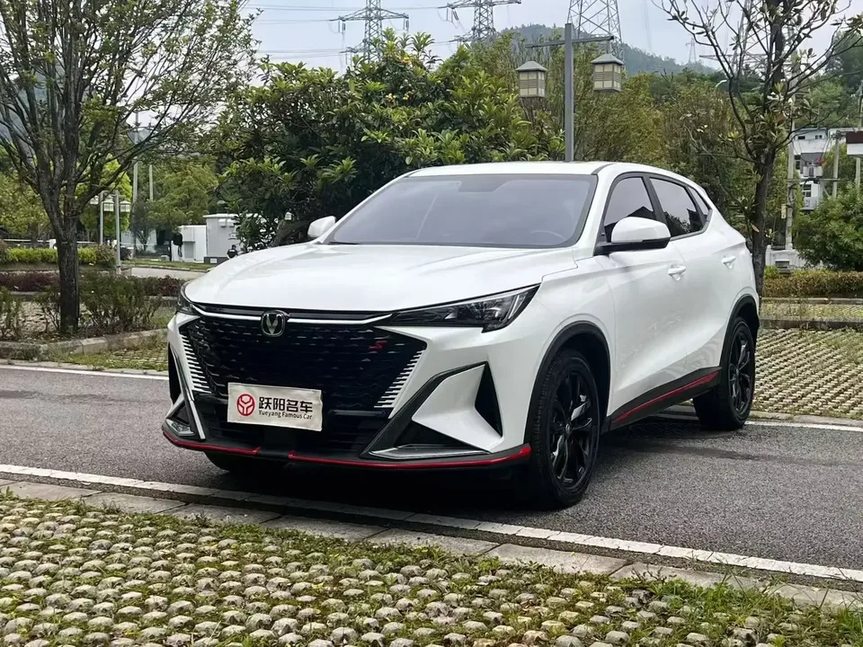 Changan X5 Plus Changan X5 PLUS 2024 1.5T DCT Intelligent Leading Type 2024 — photo 1, buy with delivery to Moscow