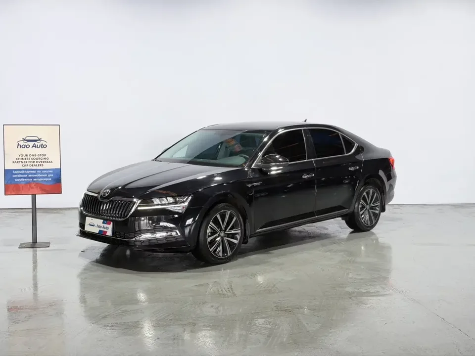 Skoda Superb Speedy 2023 Modified TSI280 DSG Premium Edition 2023 — photo 1, buy with delivery to Moscow