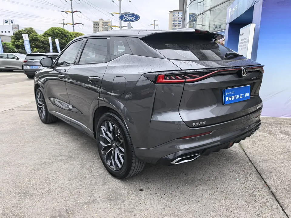 Changan Uni-Z Changan UNI-Z 2025 1.5T DCT Luxury 2024 — миниатюра 2