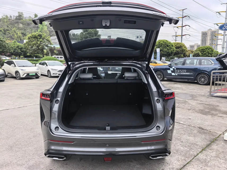 Changan Uni-Z Changan UNI-Z 2025 1.5T DCT Luxury 2024 — миниатюра 5