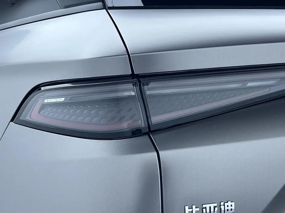 BYD Sea Lion 05DM Sea Lion 05DM 2025 DM-i 115KM Premium Edition 2025 — thumbnail 4