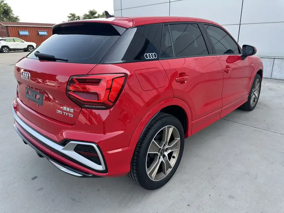 Audi Q2L Audi Q2L 2022 35 TFSI Stylish Dynamic 2022 — thumbnail 2