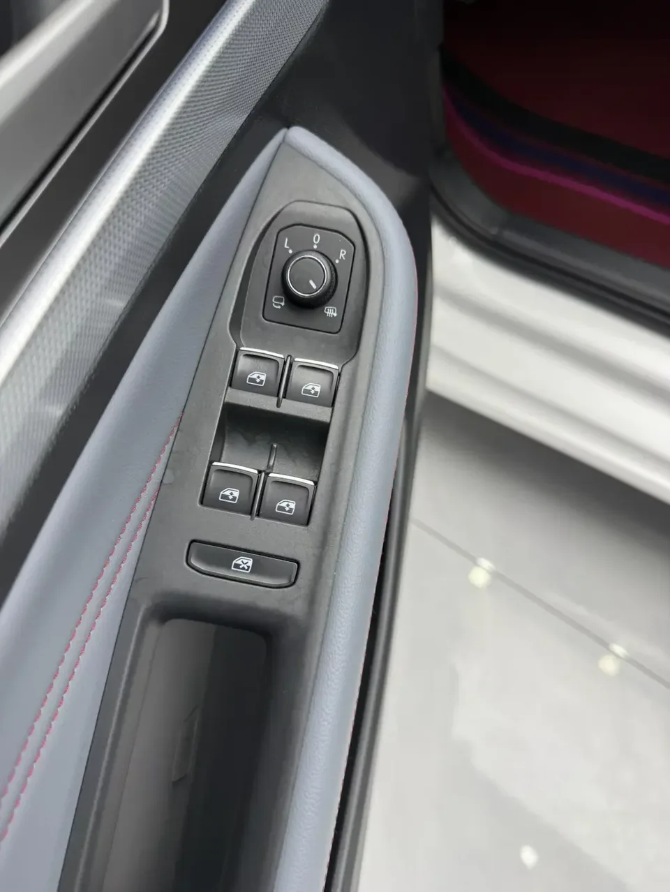 Volkswagen Lamando Lingdu 2022 Lingdu L 280TSI DSG Cool Edition 2022 — миниатюра 5