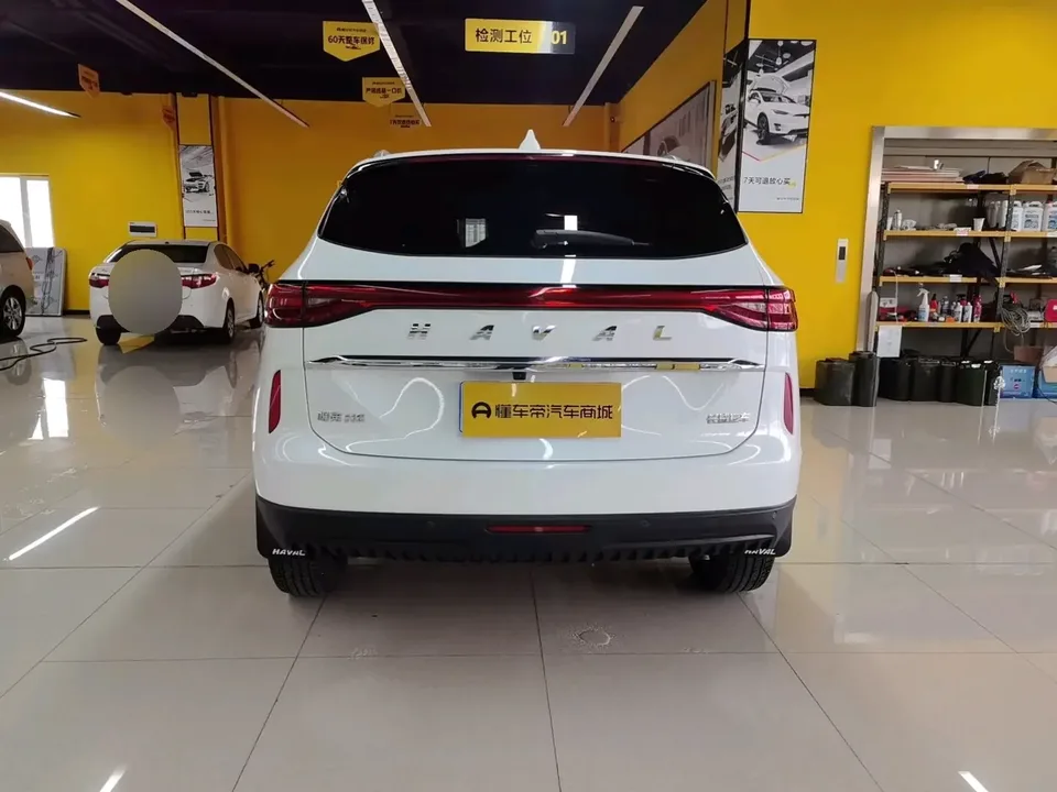 Haval H6 Haval H6 2024 1.5T Automatic 2WD Classic Edition 2025 — thumbnail 2