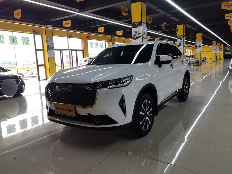 Haval H6 Haval H6 2024 1.5T Automatic 2WD Classic Edition 2025 — photo 1, buy with delivery to Moscow