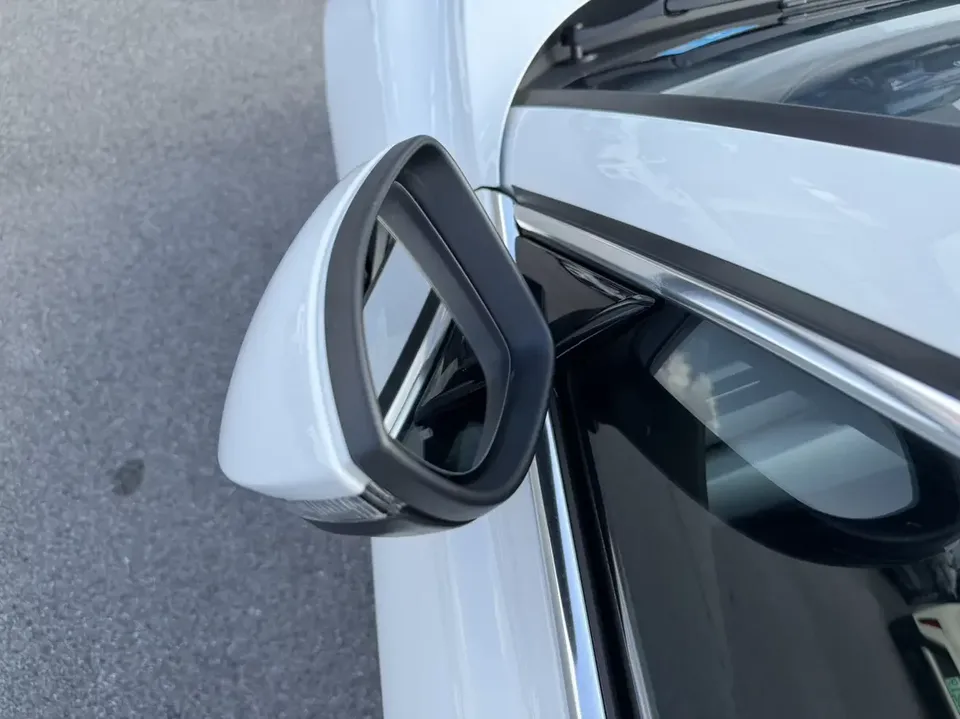 Volkswagen Lamando Lingdu 2023 Lingdu L 280TSI DSG Cool Edition 2023 — thumbnail 3