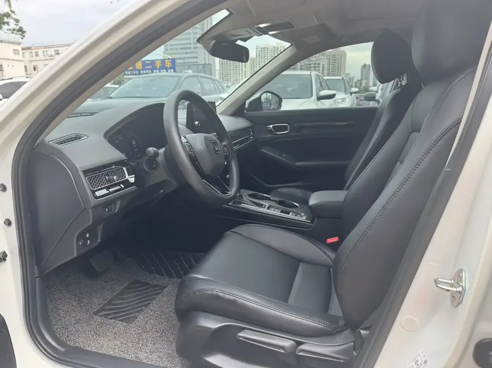 Honda Integra Style 2023 240TURBO CVT Leading Edition 2024 — thumbnail 5