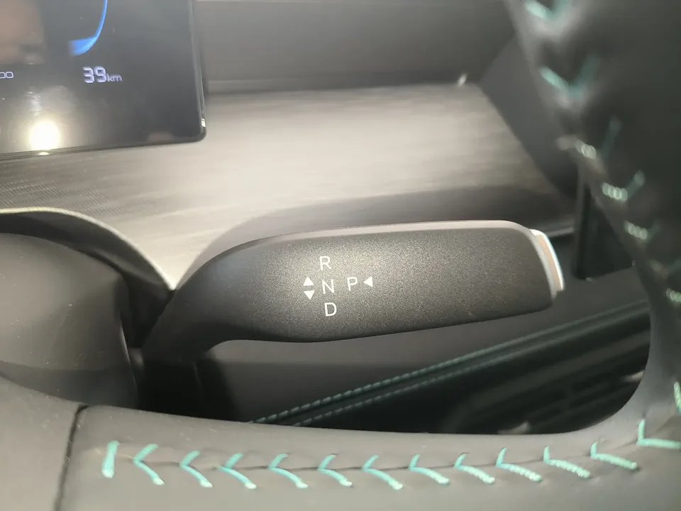 BYD Seal 05DM Seal 05DM 2026 DM-i 128KM Luxury 2026 — thumbnail 4