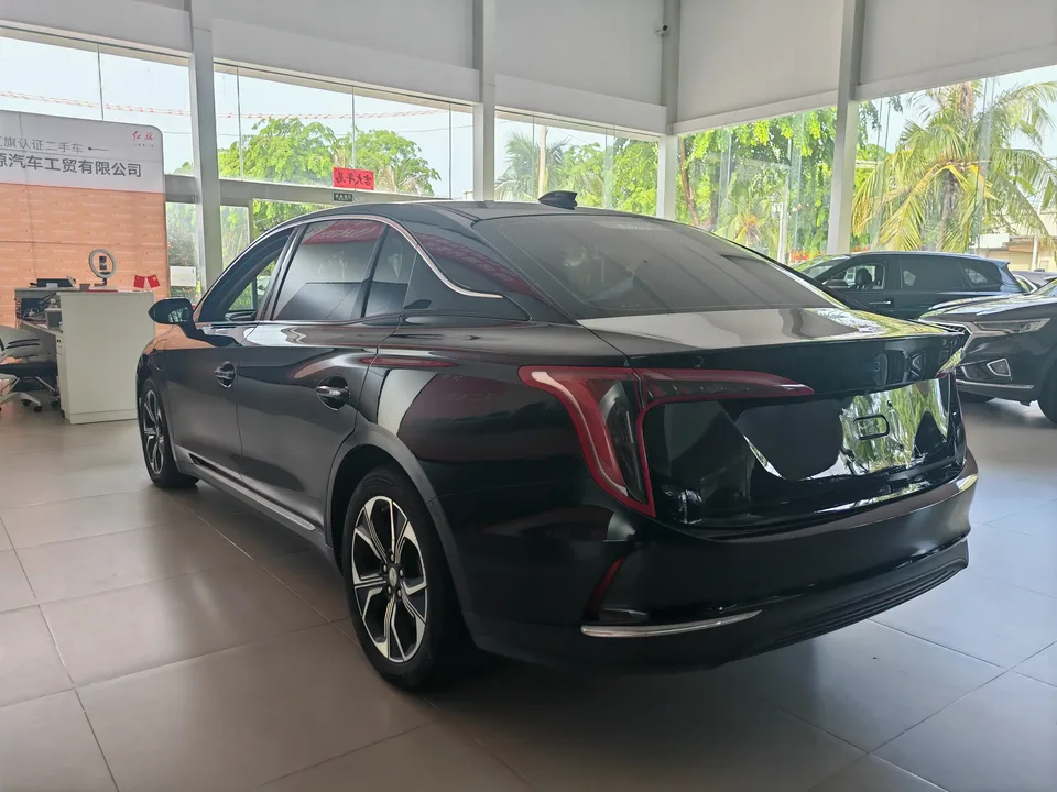 Hongqi E-QM5 Hongqi E-QM5 2023 Basic travel version 2023 — thumbnail 4