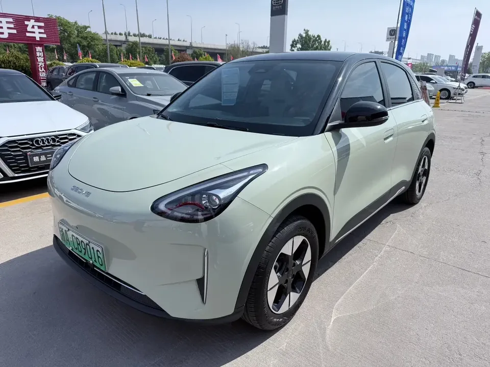 Geely Star Wish Star Wish 2025 UP 410km Exploration+ 2025 — photo 1, buy with delivery to Moscow