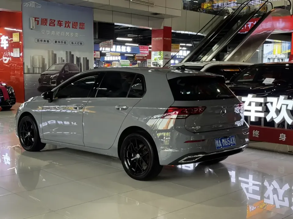 Volkswagen Golf golf 2023 280TSI DSG Pro 2024 — thumbnail 2