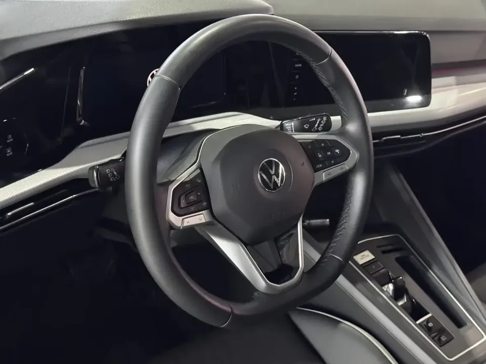 Volkswagen Golf golf 2023 280TSI DSG Pro 2024 — thumbnail 4