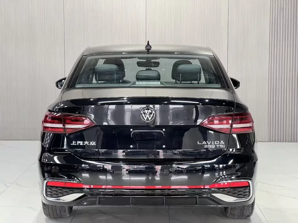 Volkswagen Lavida Lavida 2023 280TSI DSG Starry Sky Edition 2022 — thumbnail 2