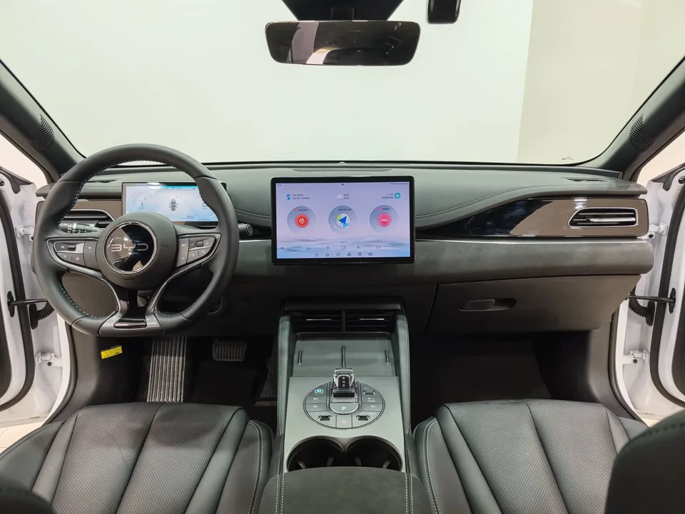 BYD Seal 06DM Seal 06DM 2024 DM-i 80KM Premium 2025 — thumbnail 4