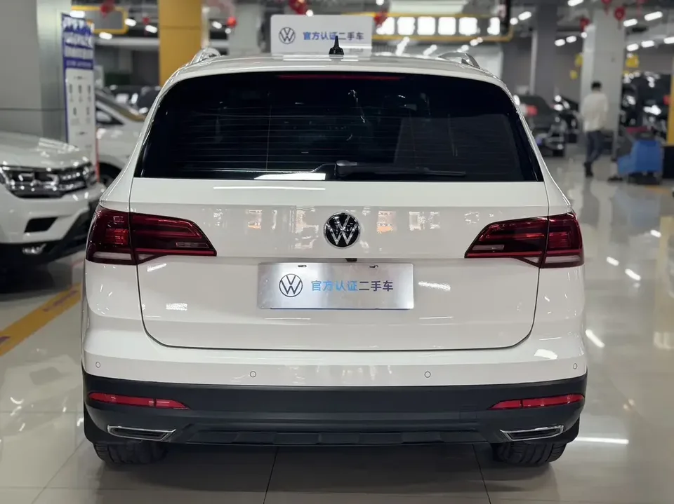 Volkswagen Tharu tuyue 2022 280TSI 2WD Deluxe Edition 2022 — thumbnail 5