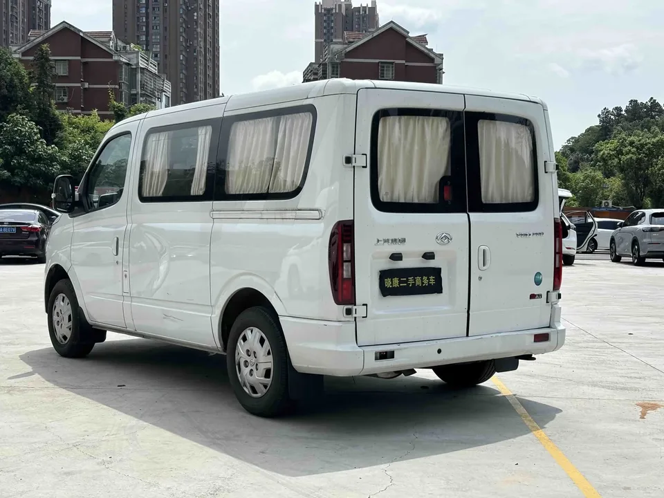 Datong Xintu V80 Xintu V80 2025 PRO 2.0T 9AT Aoyuntong short axis ultra low top 147Ps 5/6 seats 2025 — thumbnail 3