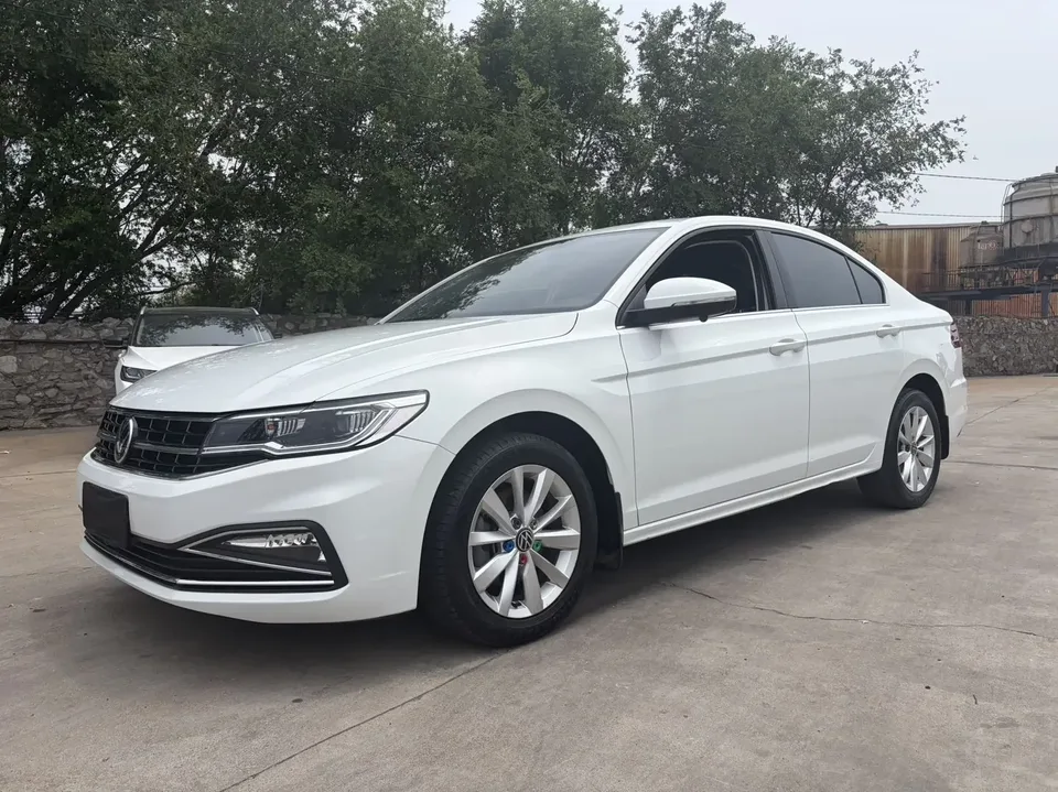 Volkswagen Bora Bora 2021 280TSI DSG Elite Smart Edition 2022 — photo 1, buy with delivery to Moscow