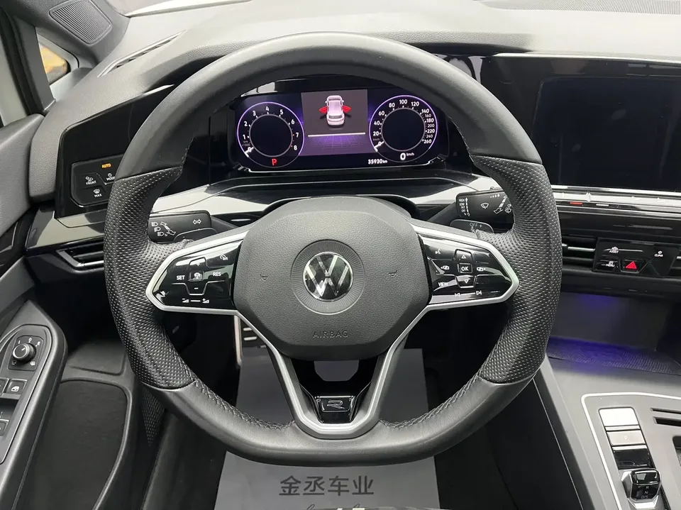 Volkswagen Golf golf 2021 280TSI DSG R-Line 2022 — миниатюра 5