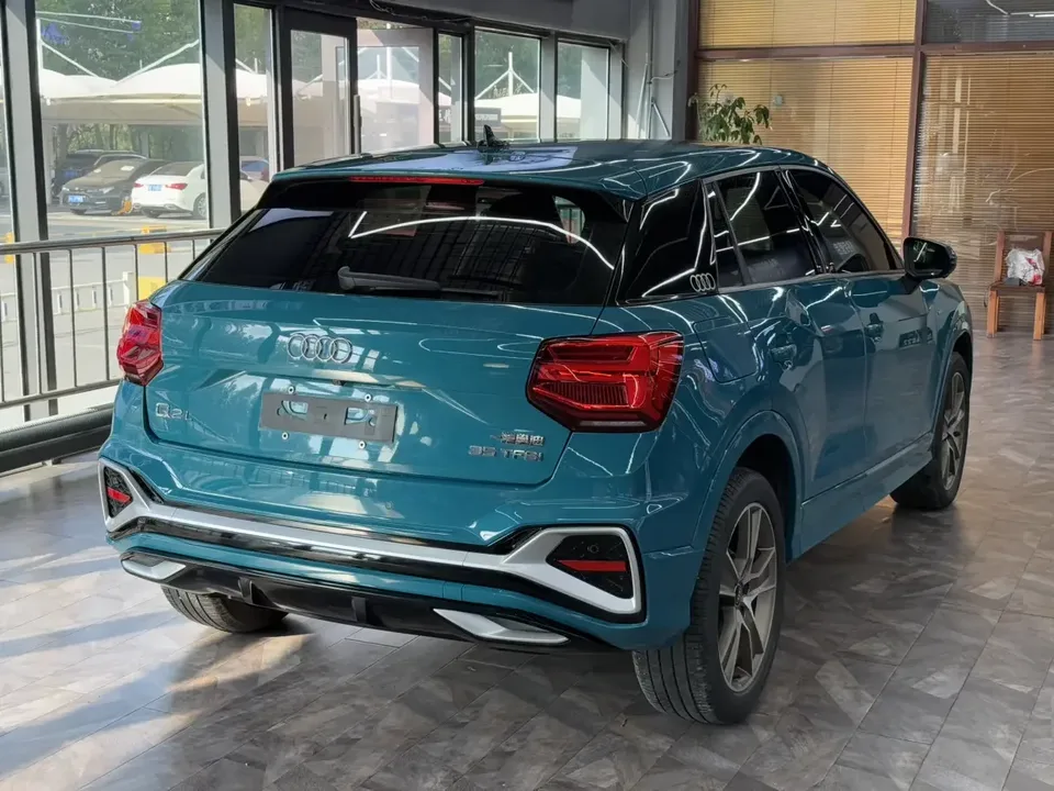 Audi Q2L Audi Q2L 2022 35 TFSI Stylish Dynamic 2022 — thumbnail 2