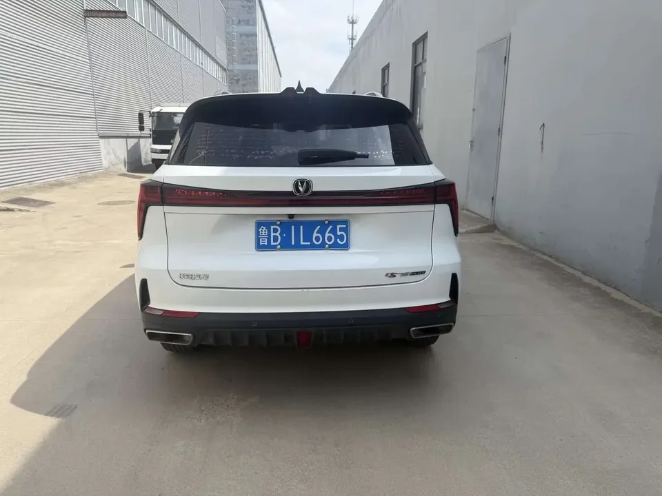Changan CS75PLUS Changan CS75 PLUS 2022 1.5T Automatic Luxury 2023 — thumbnail 2