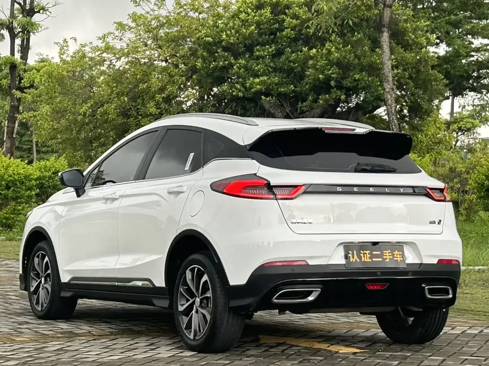 Geely Emgrand S Emgrand S 2022 1.4T CVT Crossover Player Edition 2024 — миниатюра 2