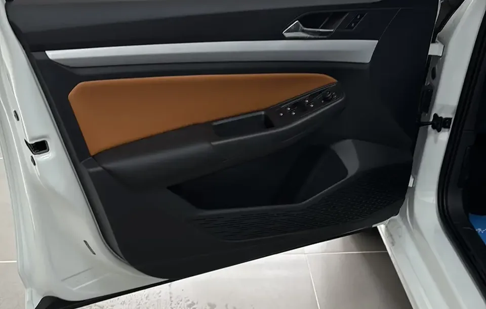 Volkswagen Bora Bora 2026 200TSI DSG Joyride Navigation Edition 2026 — thumbnail 3