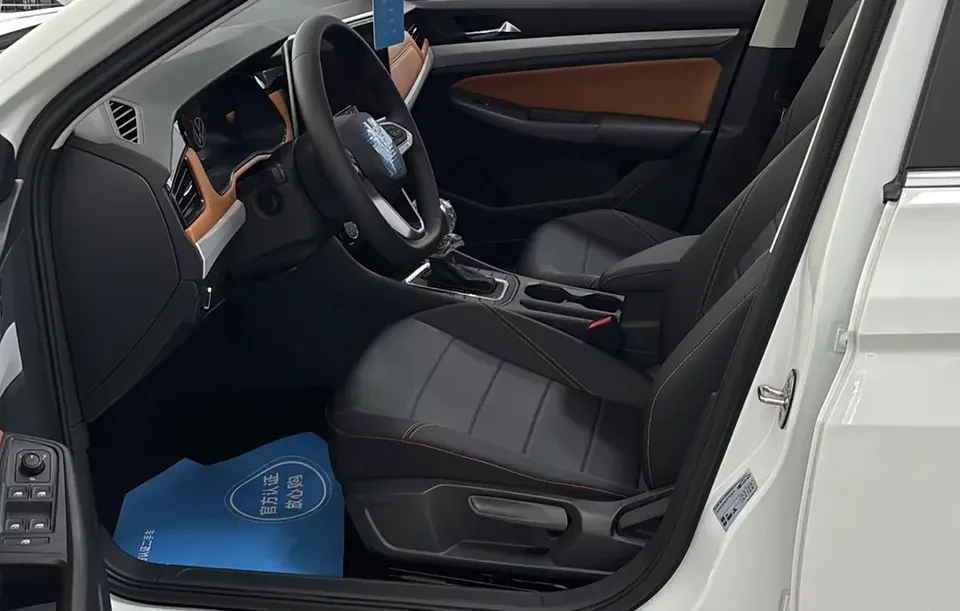 Volkswagen Bora Bora 2026 200TSI DSG Joyride Navigation Edition 2026 — thumbnail 4